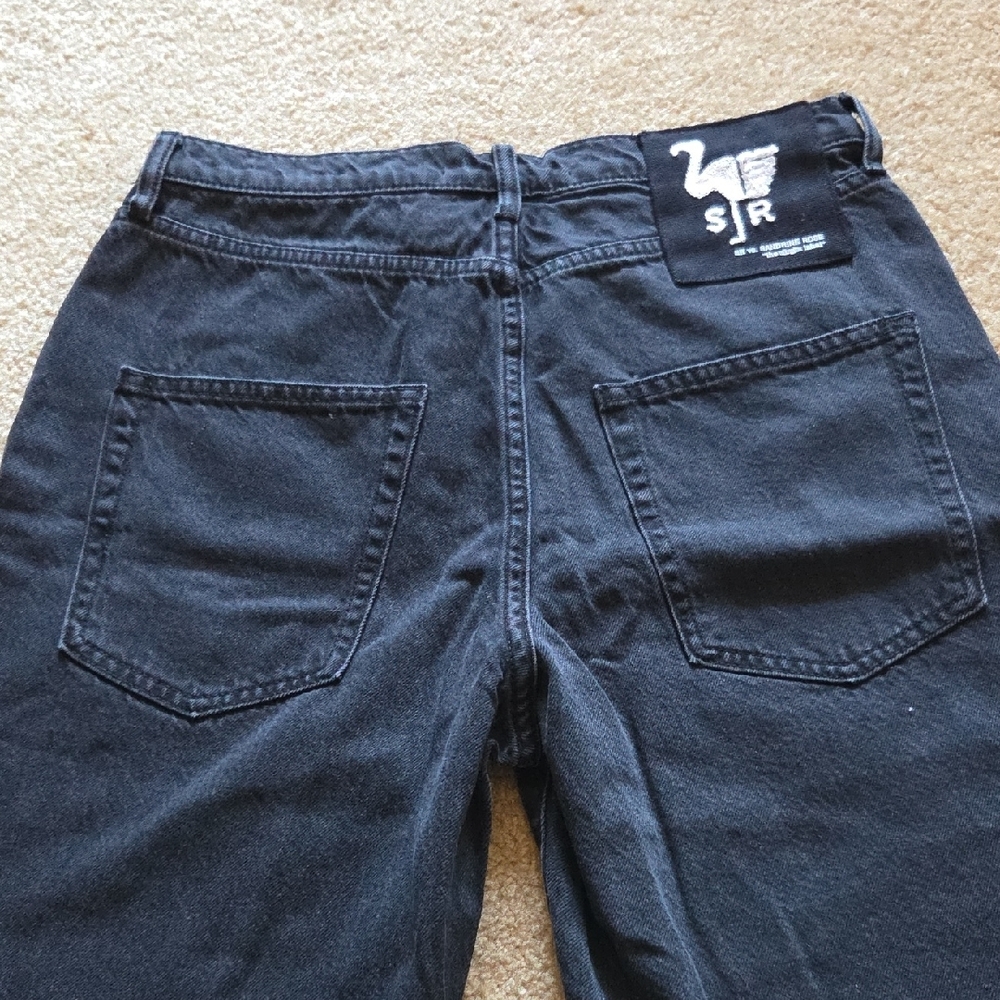 SANDRINE ROSE FREE PEOPLE Black Denim Jean Shorts Distressed Fray Hem Sz 29 NWT - Picture 9 of 16